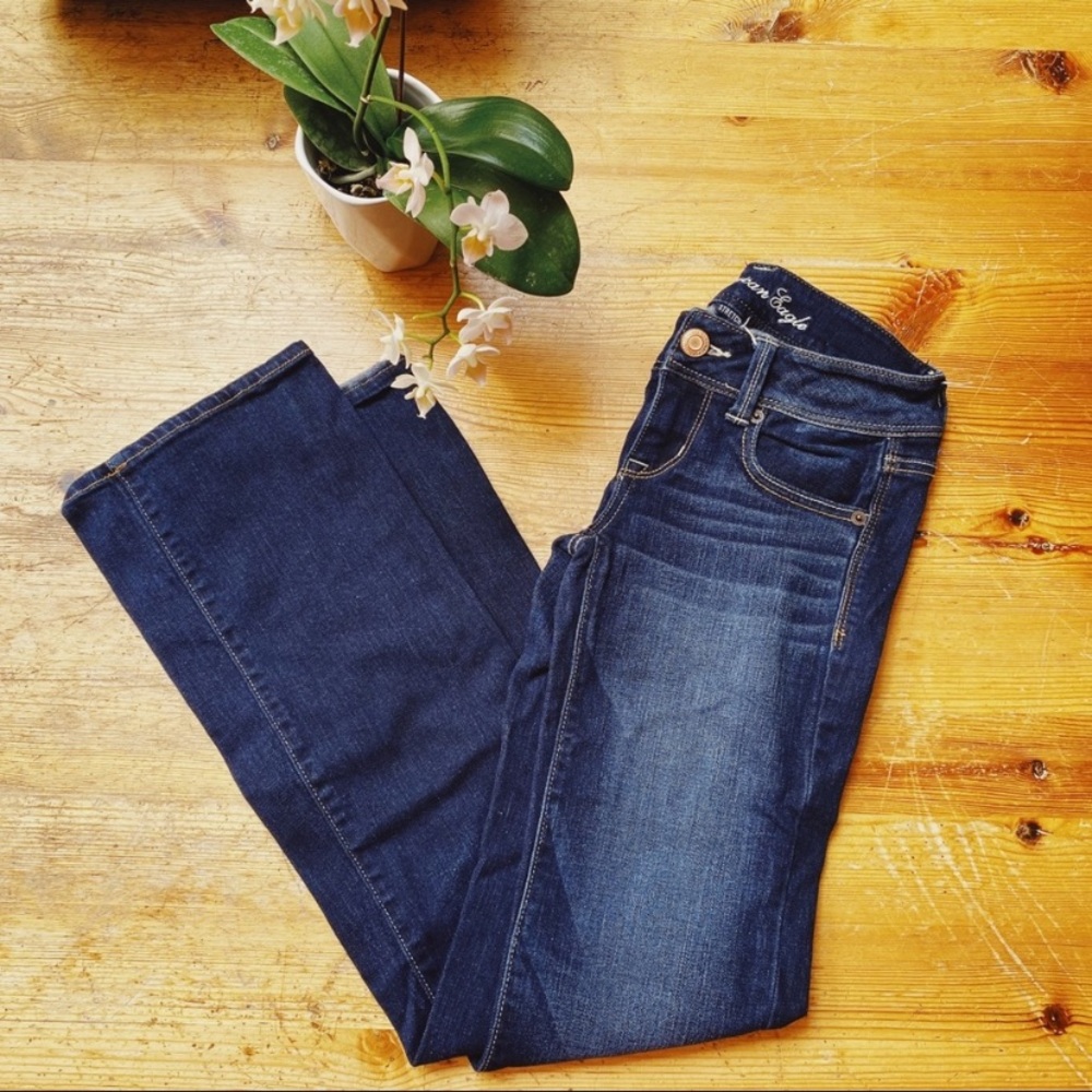 American Eagle Bootcut Jeans Size 0